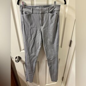 Old Navy High-Waisted Pixie Skinny Ankle Pants